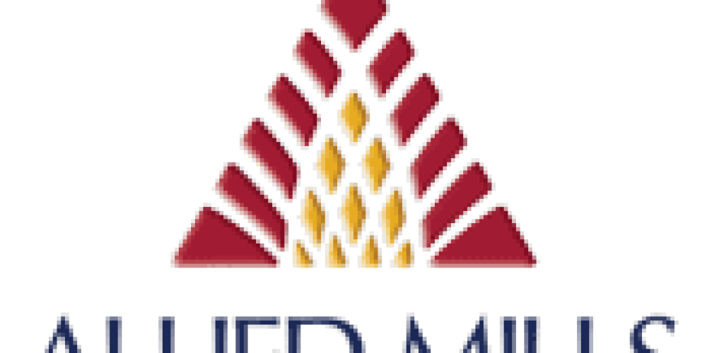 Allied Milling & Baking Apprentices pause day job to compete in Thames Sailing Barge Match