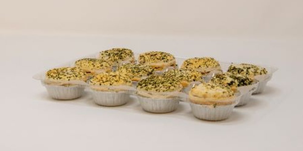 FRANK DALE ELIMINATES BLACK PLASTIC FROM ITS PRODUCTION