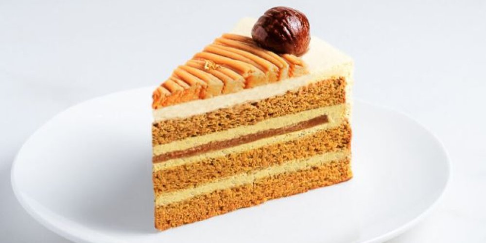 KOVA PATISSERIE LAUNCHES HOJICHA SHORTCAKE
