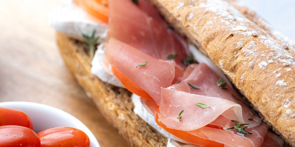 BAKE SMART WITH BAKELS MULTISEED BREAD MIX