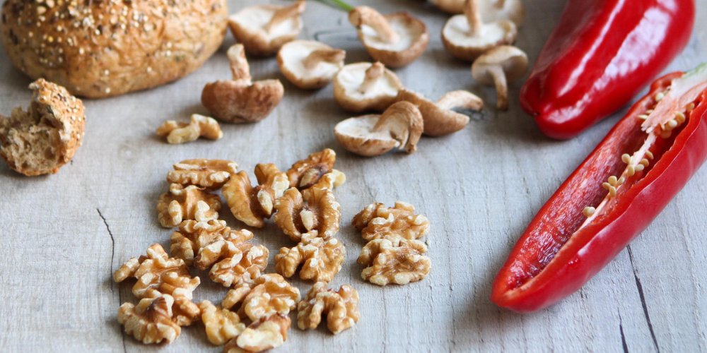 PROMOTED: Walnuts – One of the World’s Original Plant-Based Ingredients