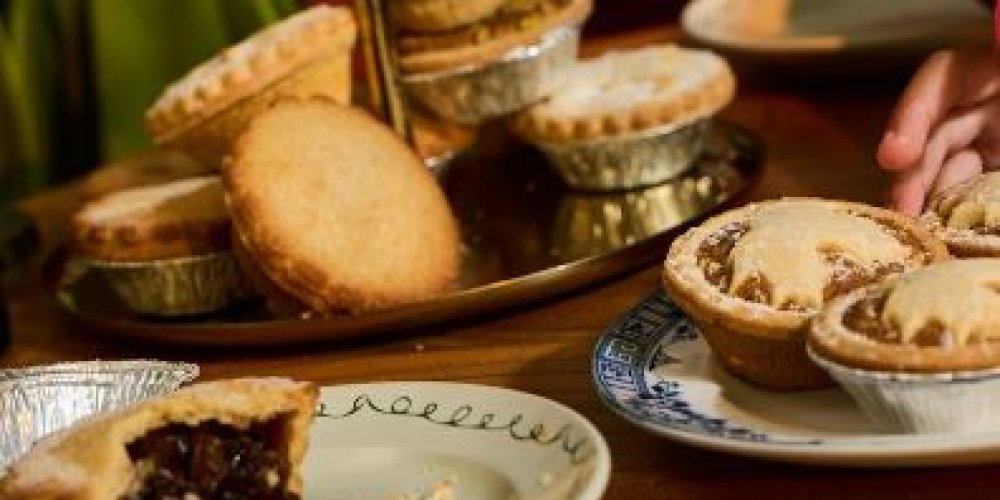 WAITROSE UNVEILS CHRISTMAS BAKERY RANGE